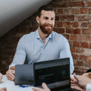 Christoffer Simeonidis, Business Manager & Head of Human Resources at suitecorner.
